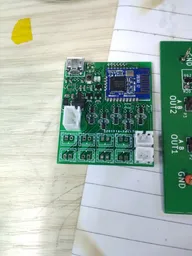 Small interface board with a Bluetooth module, USB input, and multiple output channels Small interface board with a Bluetooth module, USB input, and multiple output channels